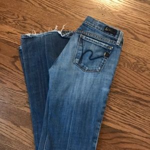 Citizens Kelly stretch #001